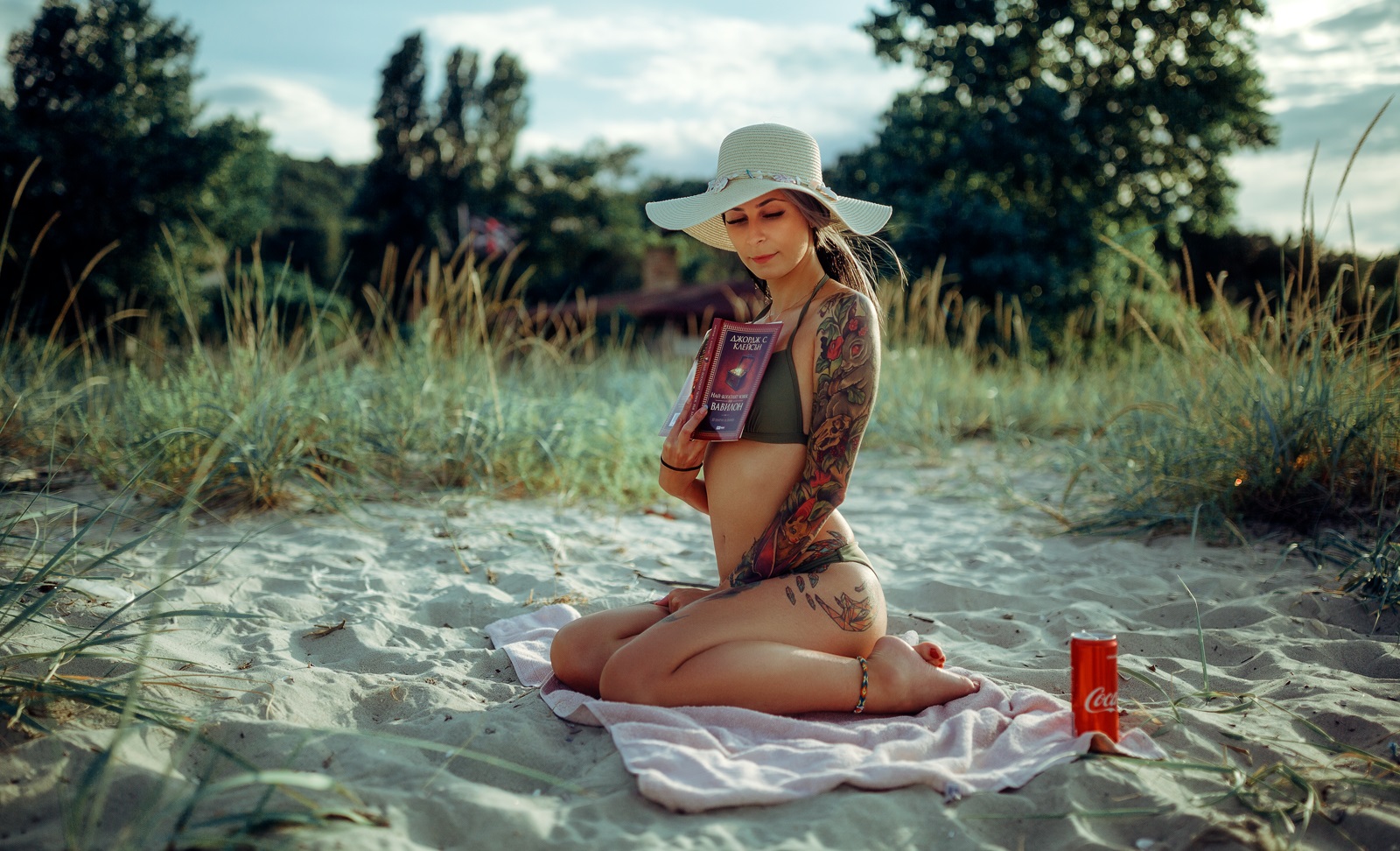 Cb 02 1600px